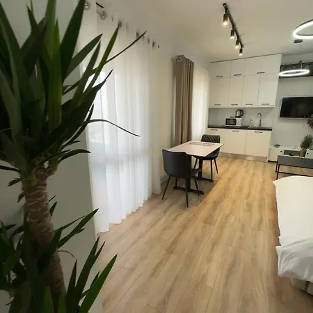 Intercontinental Center 티라나