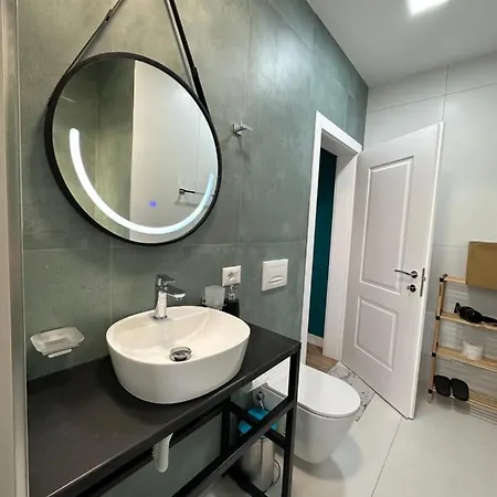 Апартаменты Intercontinental Center *